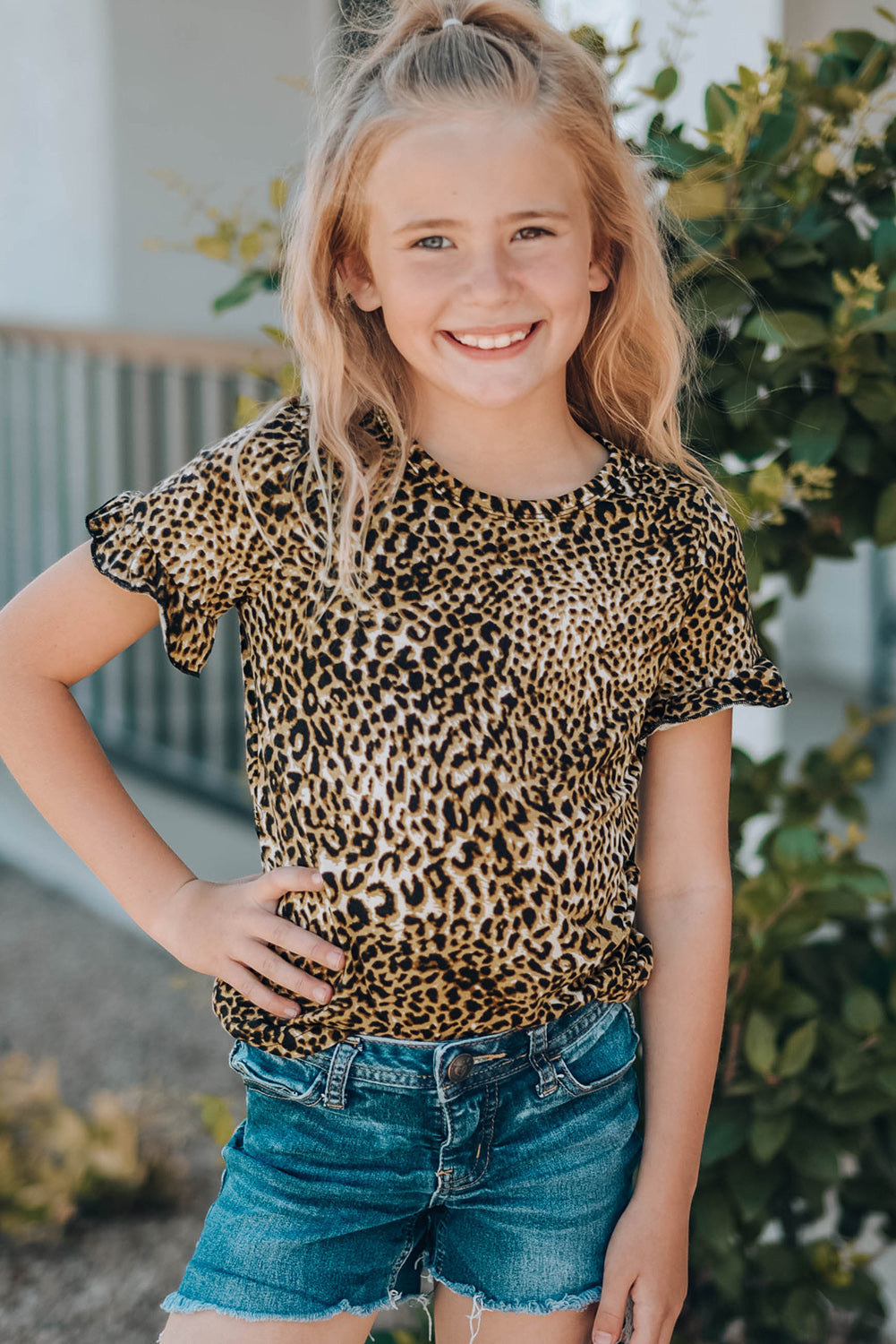Girls Leopard Short Flounce Sleeve Tee - DromedarShop.com Online Boutique