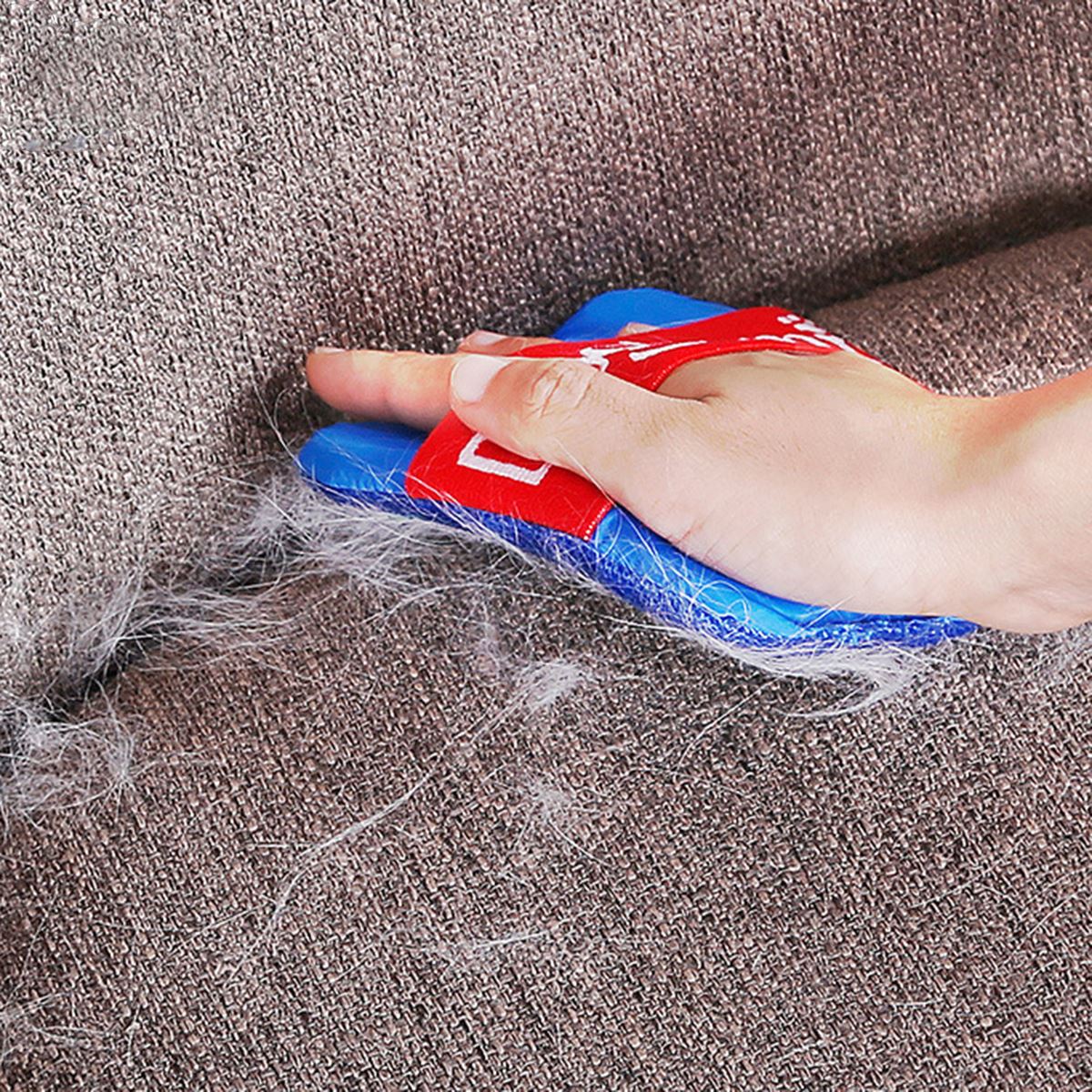 Pet Dog Cat Hair Remover Cleaner Cars Furniture Carpet Clothes Sofa Pet Hair Cleaning Brush DromedarShop.com Online Boutique