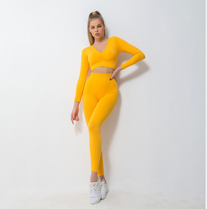 Women two-piece long-sleeved workout set DromedarShop.com Online Boutique
