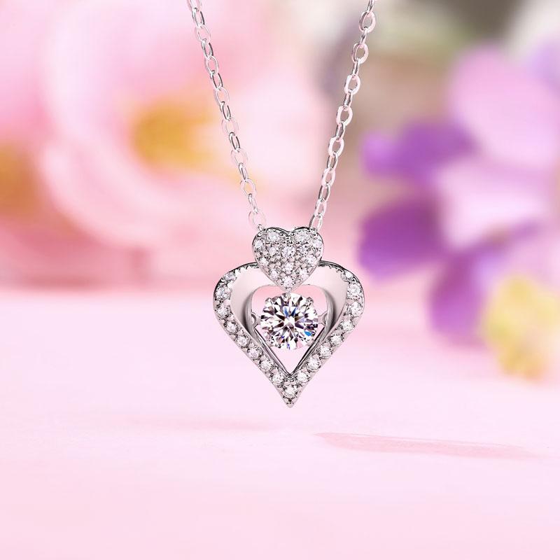 0.5 Carat Moissanite Diamond Dancing Stone Heart Necklace 925 Sterling Silver MFN8146 - DromedarShop.com Online Boutique