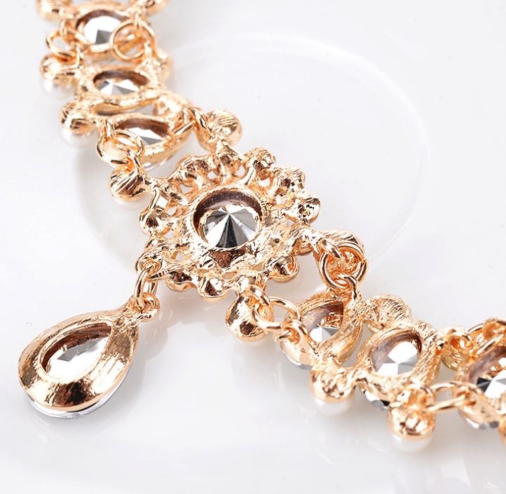 Ladies Necklaces, 35cm Jewelry For Wedding DromedarShop.com Online Boutique