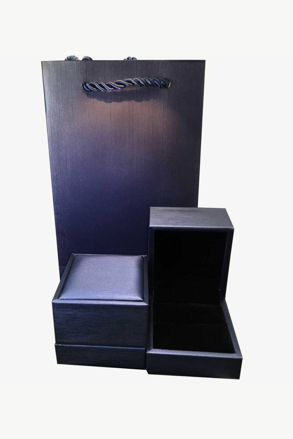 1 Carat Moissanite 6-Prong Twisted Ring - DromedarShop.com Online Boutique