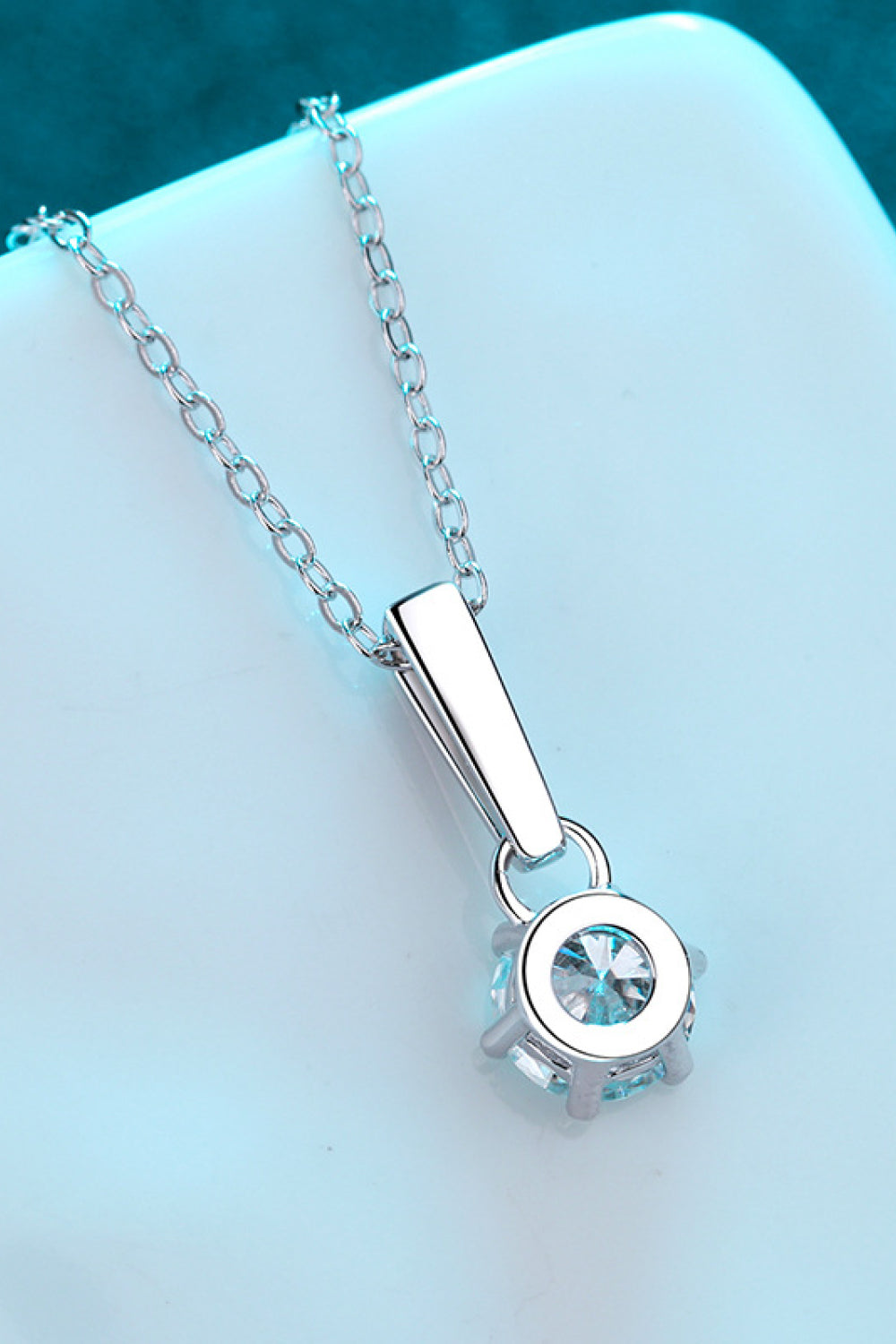 1 Carat Moissanite 925 Sterling Silver Chain-Link Necklace - DromedarShop.com Online Boutique