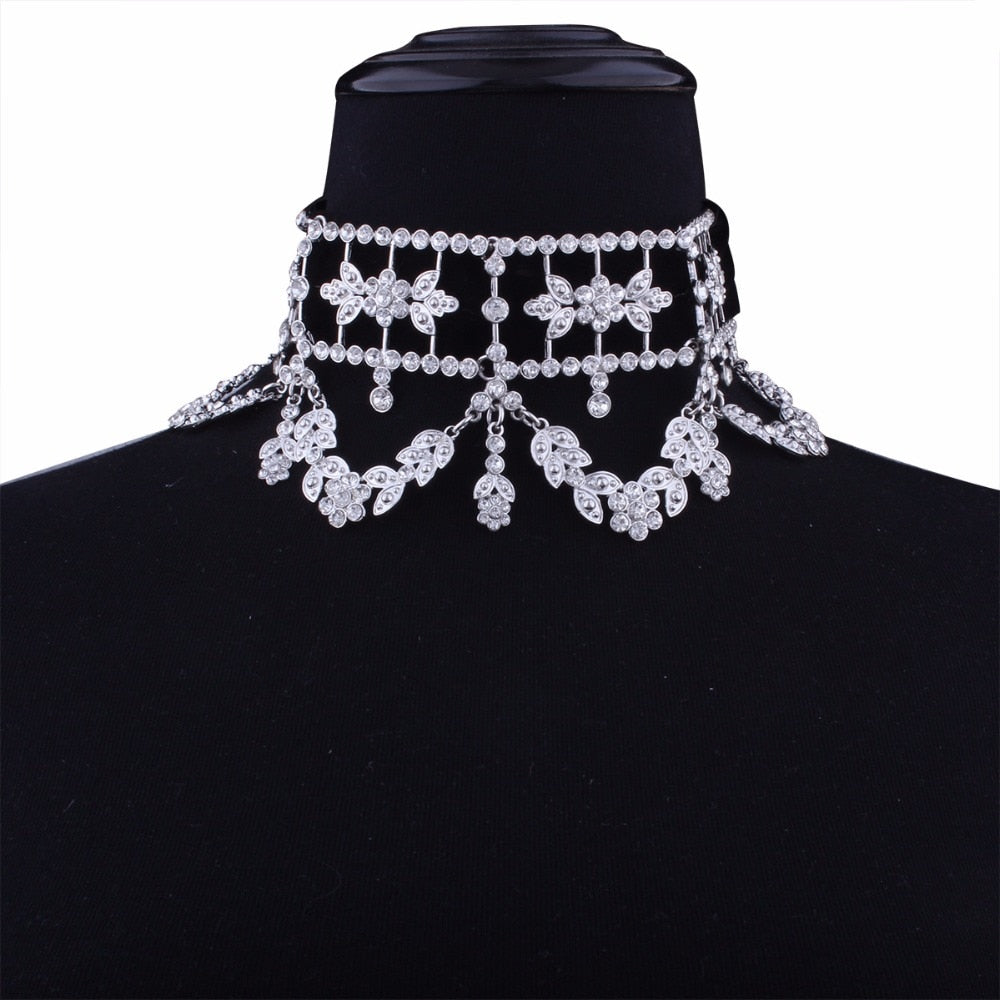 Crystal  Necklace DromedarShop.com Online Boutique
