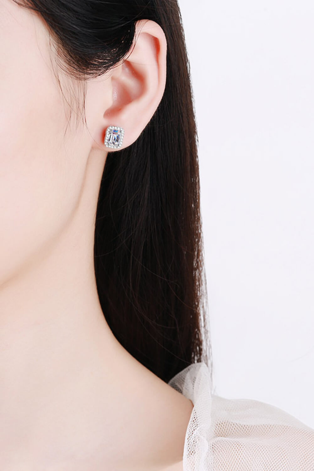 1 Carat Moissanite Rhodium-Plated Square Stud Earrings - DromedarShop.com Online Boutique