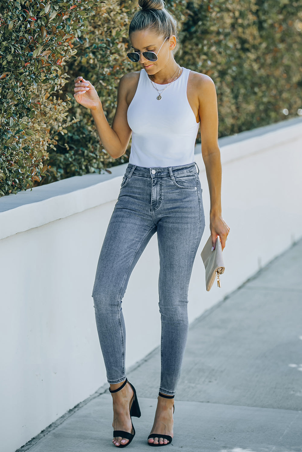 Ankle-Length Skinny Jeans with Pockets - DromedarShop.com Online Boutique