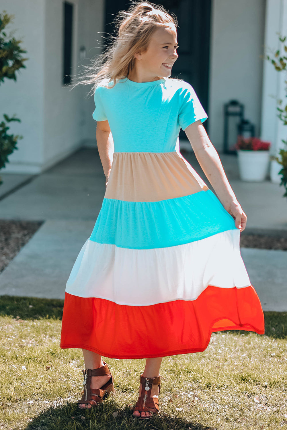 Girls Color Block Round Neck Maxi Dress - DromedarShop.com Online Boutique