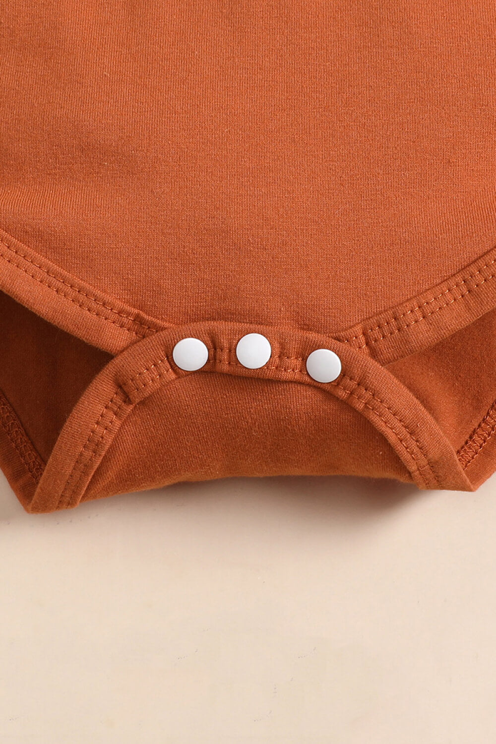 Baby Graphic Long Sleeve Bodysuit - DromedarShop.com Online Boutique