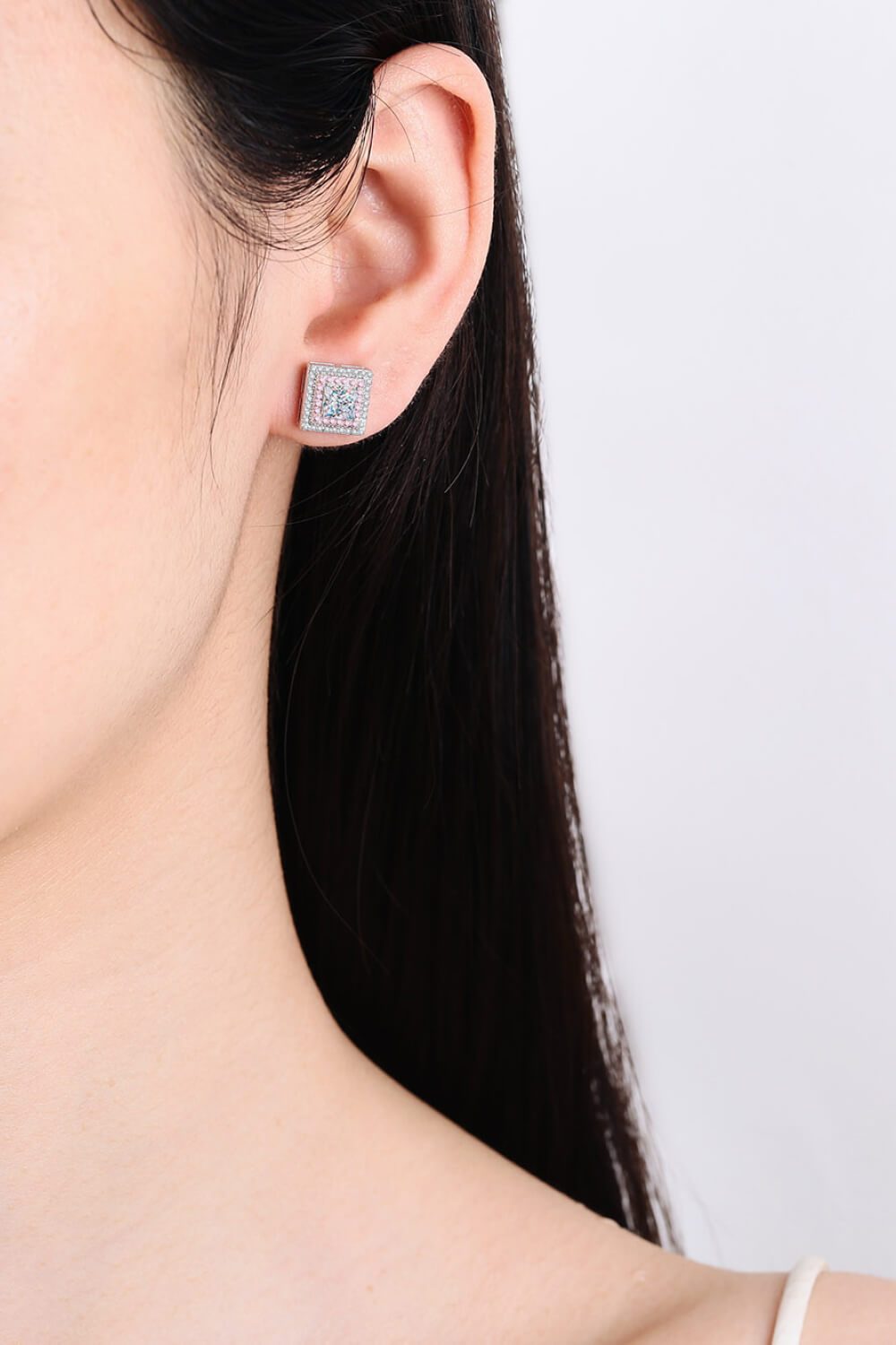 Moissanite Square Stud Earrings - DromedarShop.com Online Boutique