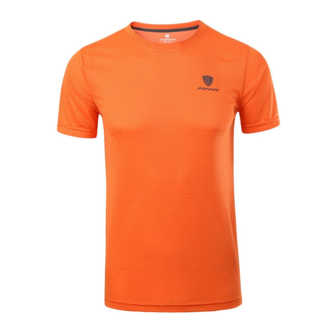 Quick-Dry Sport T-Shirt DromedarShop.com Online Boutique