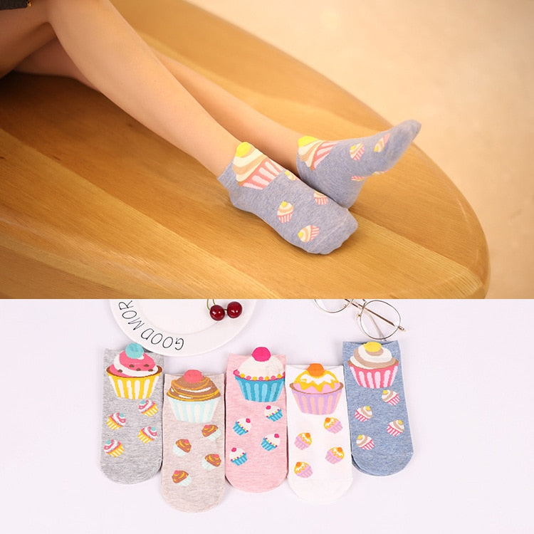 5 pairs Women Cotton Cupcake Socks DromedarShop.com Online Boutique