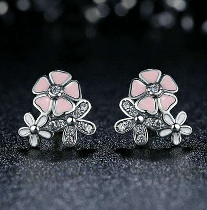 Pink Flower Earrings DromedarShop.com Online Boutique