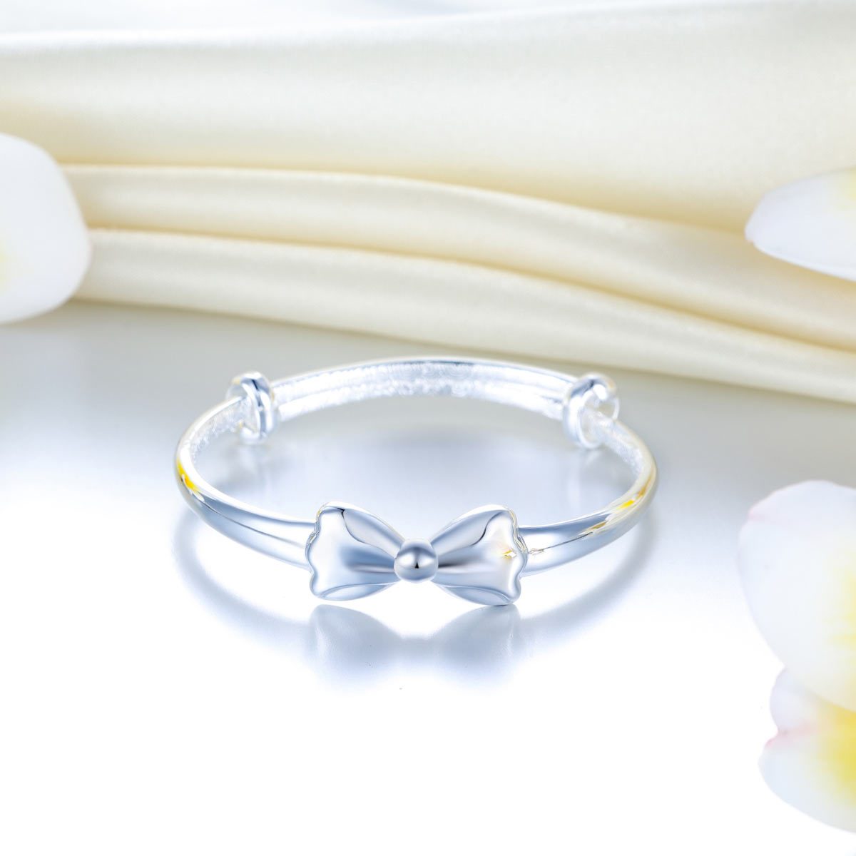 Newborn Baby 999 Silver Baby Bangle Ribbon XFB8092 - DromedarShop.com Online Boutique