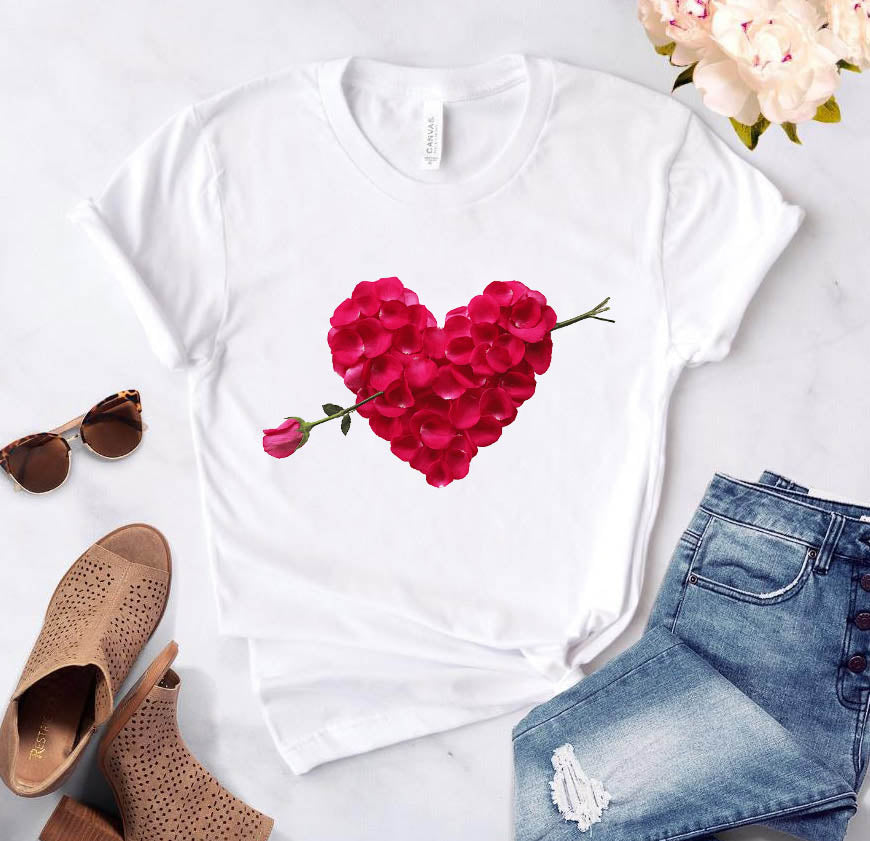 Women Heart Flower T-Shirt DromedarShop.com Online Boutique