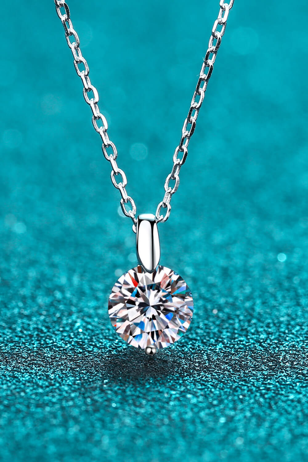 Minimalist 925 Sterling Silver Moissanite Pendant Necklace - DromedarShop.com Online Boutique