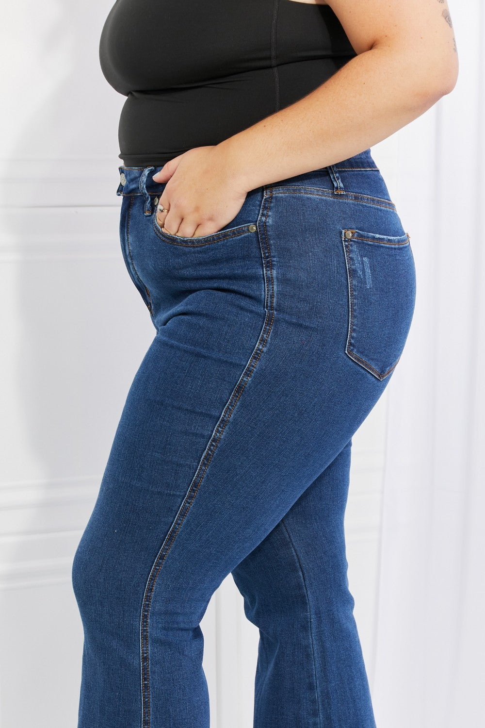 Judy Blue Ava Full Size Cool Denim Tummy Control Flare - DromedarShop.com Online Boutique