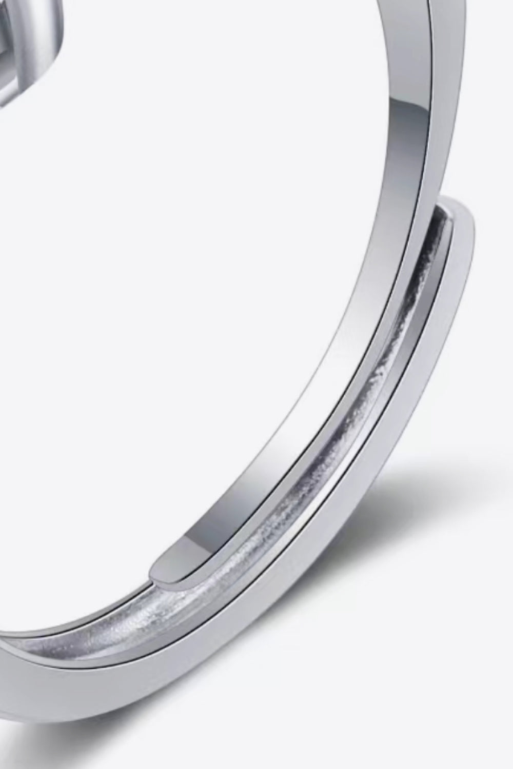 925 Sterling Silver Moissanite Adjustable Ring - DromedarShop.com Online Boutique
