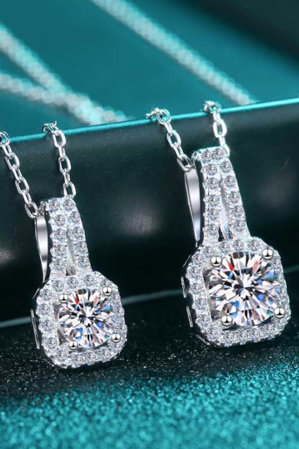 Look Amazing 2 Carat Moissanite Pendant Necklace - DromedarShop.com Online Boutique