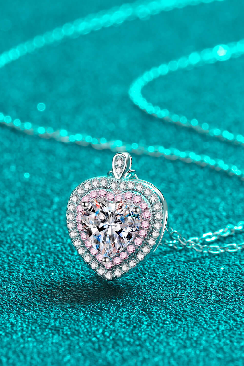 925 Sterling Silver 1 Carat Moissanite Heart Pendant Necklace - DromedarShop.com Online Boutique