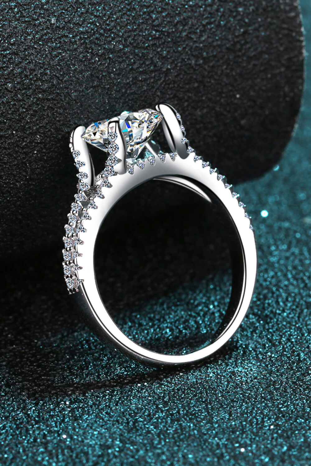 Stylish Moissanite Sterling Silver Ring - DromedarShop.com Online Boutique