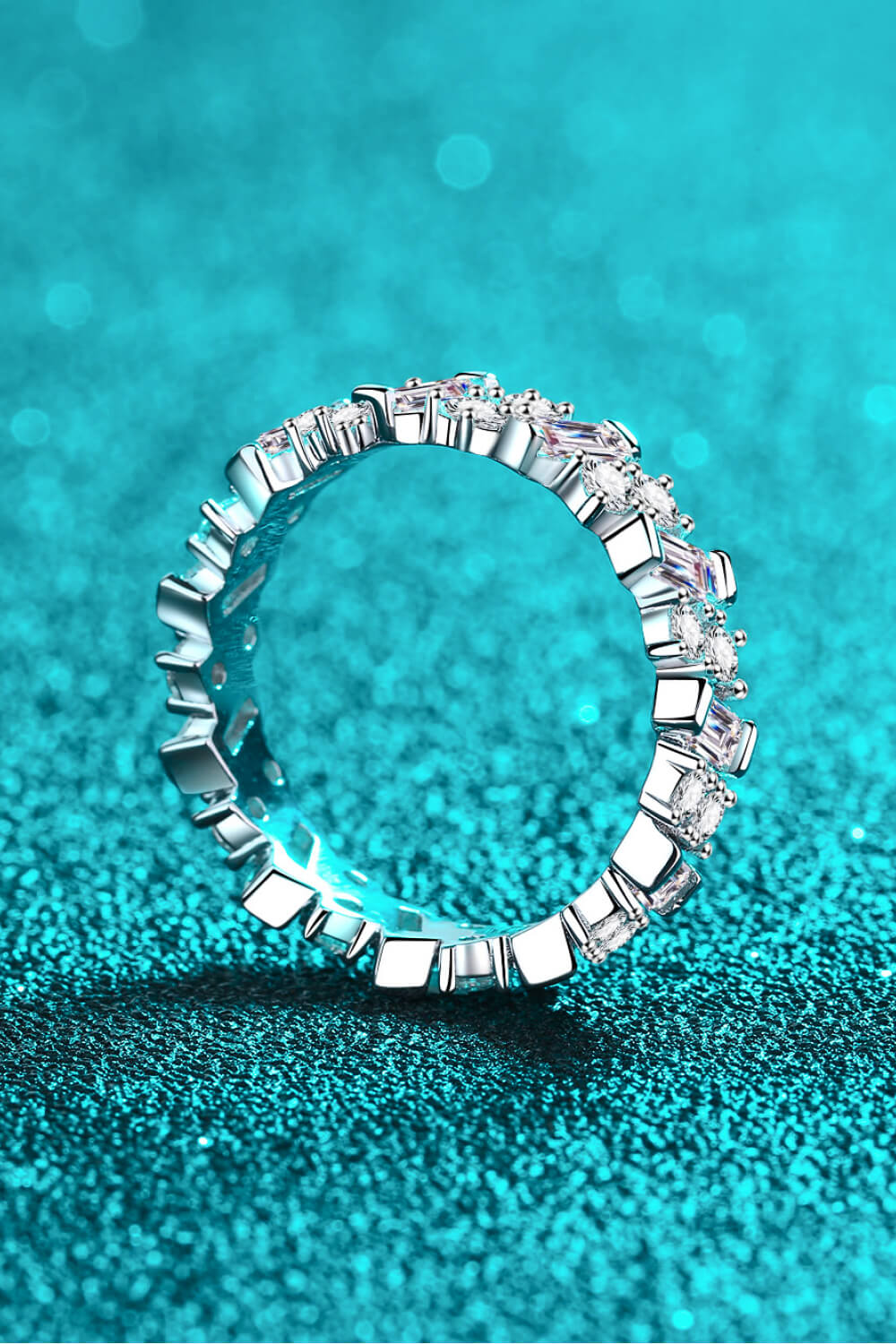 Chasing Love 925 Sterling Silver Moissanite Ring - DromedarShop.com Online Boutique