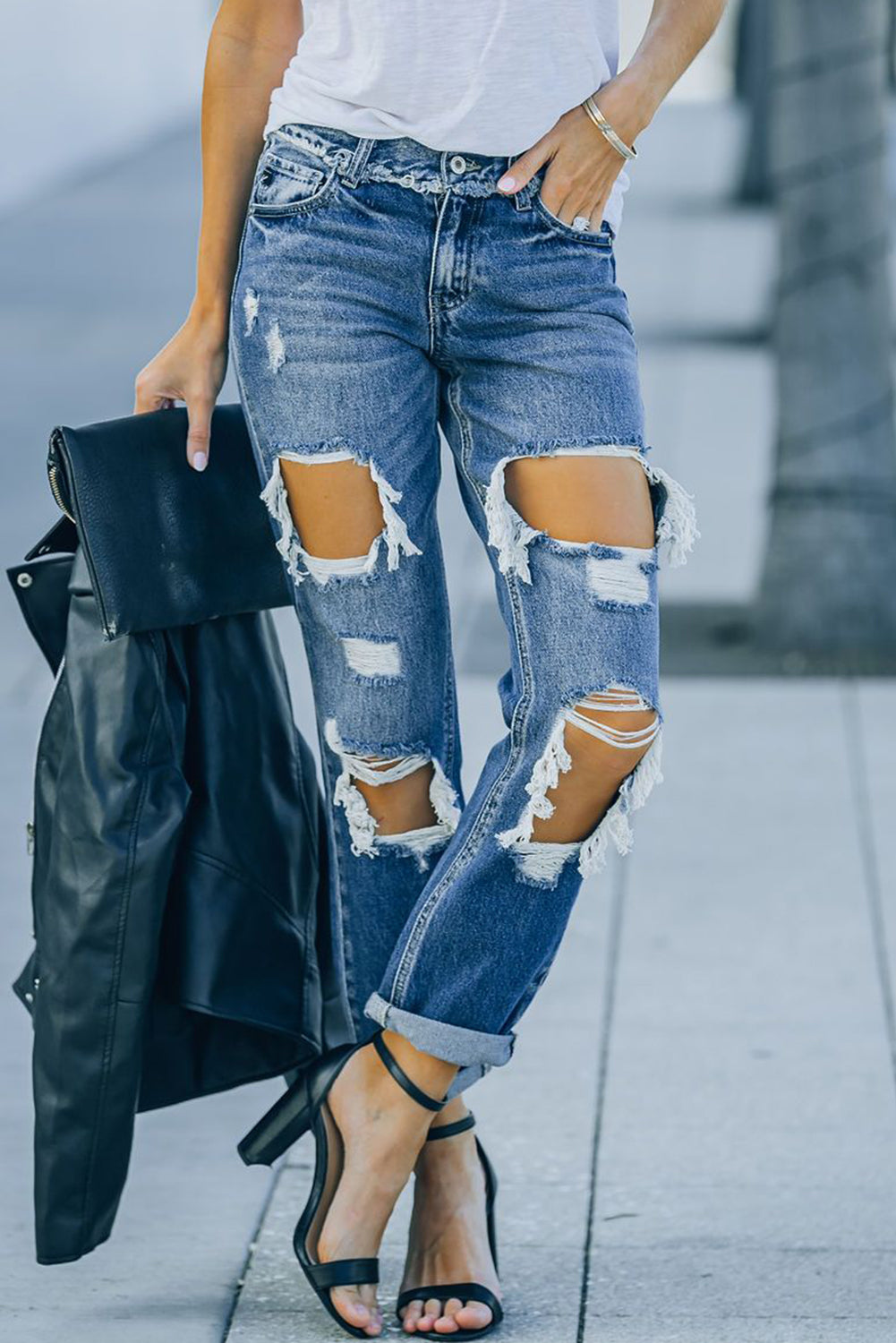 Distressed Frayed Trim Straight Leg Jeans - DromedarShop.com Online Boutique